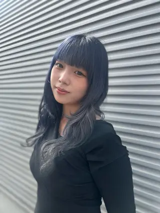 ロング カラー ベージュカラー⌇﻿ くびれヘア.𐙚心音のヘアスタイル