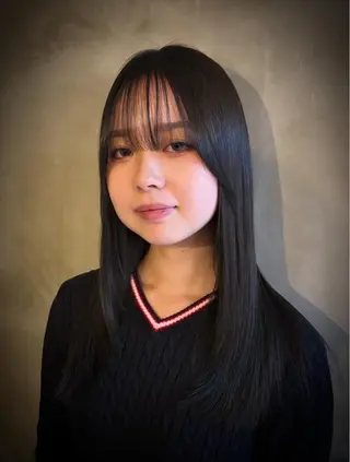 ミディアム カラー 艶カラー✨️ 須澤亮斗のヘアスタイル