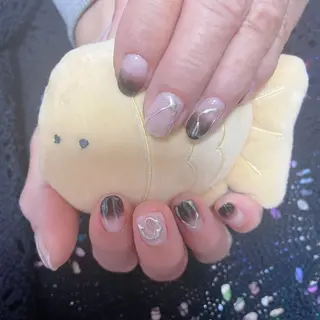 ネイル アサイ レミのネイルデザイン