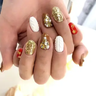 ネイル RUNWAY 　　の眉毛・アイブロウイメージ