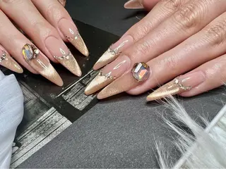 ネイル リボン、ガーリー パーツ放題専門店のネイルデザイン