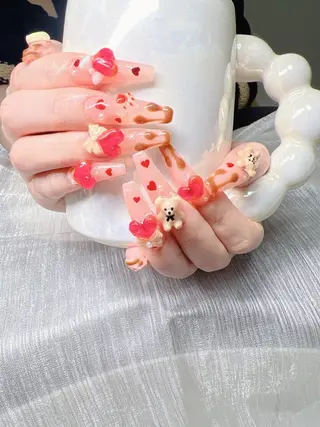 ネイル Lee Nailsのネイルデザイン