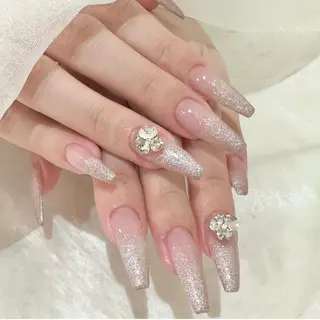 ネイル UniqueNail 長さだし専門店のネイルデザイン