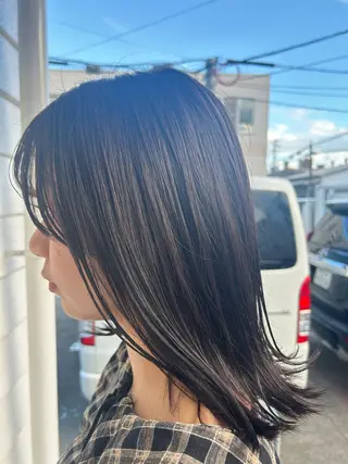 カラー 津山 優真のヘアスタイル