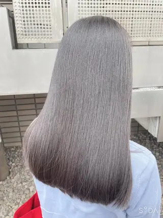 セミロング 縮毛矯正、髪質改善／ 松田 龍之介のヘアスタイル