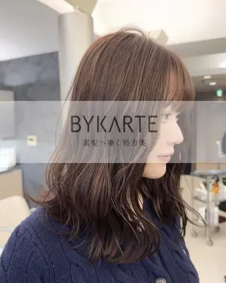 セミロング 全国No.1歴あり HINATA🥇のヘアスタイル