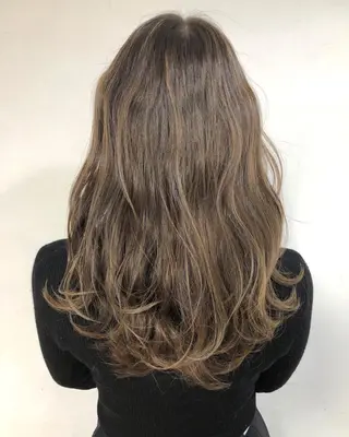 ミディアム カラー ヘアアレンジ 遠藤 拓馬のヘアスタイル