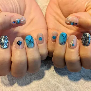 ネイル ｱｲﾗｯｼｭ ﾈｲﾙ ｻﾛﾝ つけるのマツエク・マツパデザイン