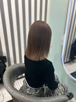 ミディアム 【髪質改善特化】 新宿/縮毛矯正/セラのヘアスタイル