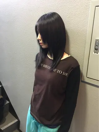 ミディアム カラー ㅤㅤㅤ akieのヘアスタイル