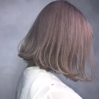 ミディアム カラー ORIKA 美容室のヘアスタイル