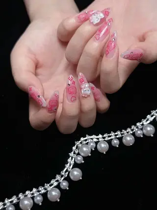 ネイル ENsalon AKIRAのネイルデザイン