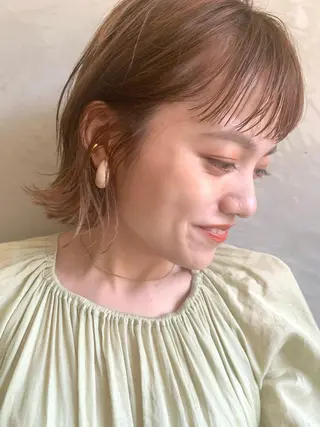 ミディアム 川本 裕🌿のヘアスタイル
