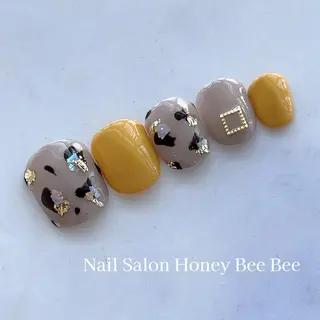 ネイル Nail salon Honey Beeのネイルデザイン