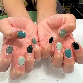 ネイル 【MAXKELLY】 KOBIKI🐾のネイルデザイン