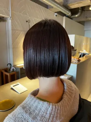 ショート ベージュ/オリーブ/ miyabiのヘアスタイル