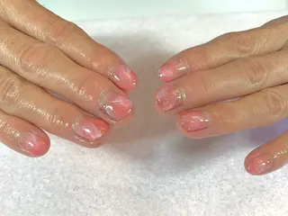 ネイル 手塚 里奈のネイルデザイン