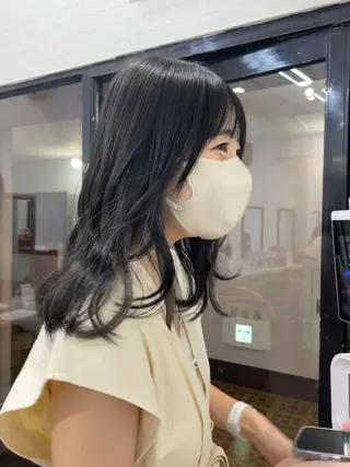 ミディアム カラー Yui. ハイトーン/パーマ/のヘアスタイル