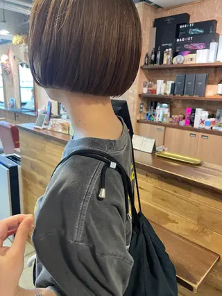 ショート さの あやねのヘアスタイル