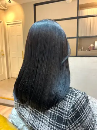 ロング 小山 ヨシタカのヘアスタイル