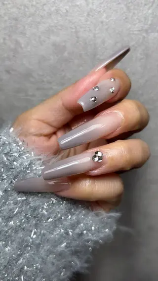 ネイル 関山 志乃のネイルデザイン