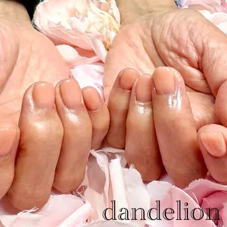 ネイル dandelion ダンデライオンのネイルデザイン