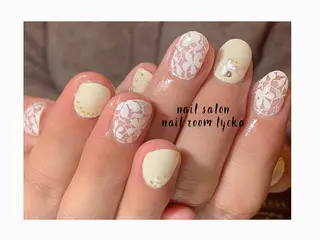 ネイル ﾈｲﾙﾙｰﾑﾘｯｶ 𝐦𝐚𝐲𝐮のネイルデザイン