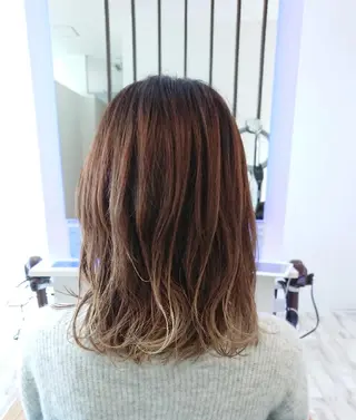 ミディアム カラー ヘアアレンジ 小林 伸行のヘアスタイル