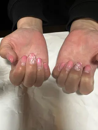 ネイル e.nail所属・🍎吉田 恵里🍎のネイルデザイン