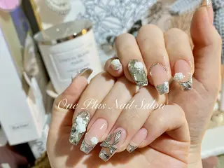 ネイル One Plus Nail Salonのネイルデザイン
