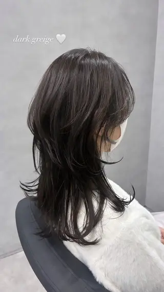 ミディアム カラー 田中 鈴乃のヘアスタイル