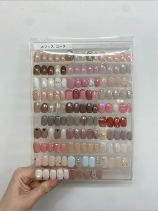 ネイル KUWAHARA Hのネイルデザイン