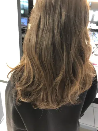 ロング カラー GLROW haruhiのヘアスタイル