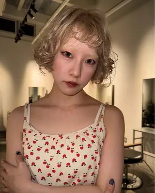 ショート カラー 佐久間 一稀のヘアスタイル