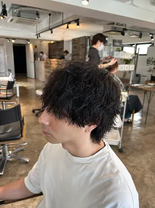 ショート パーマ メンズ become men's hair 名駅店所属・名駅/フェザーパーマ 韓国ヘア/森岡のヘアスタイル