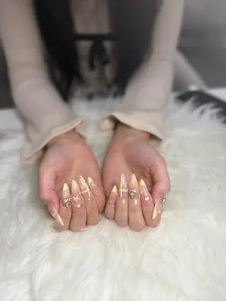ネイル AURA NAIL🎀💅のネイルデザイン