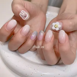パーマ Nails 39のネイルデザイン