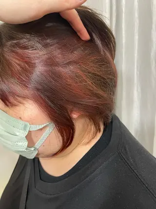 ショート カラー momoka ［pejite]のヘアスタイル