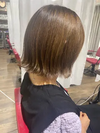 カラー 兼松 美香のヘアスタイル