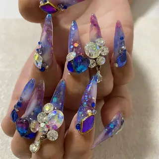 ネイル Rire_eye+beauty_nail所属・Rire_ nail_yukiのネイルデザイン