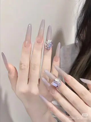 ネイル イブ ネイリのネイルデザイン