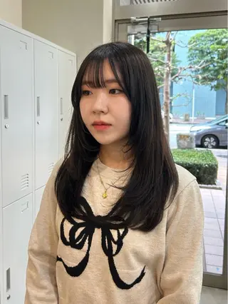 ロング MIDORI🎀 透明感/ベージュのヘアスタイル