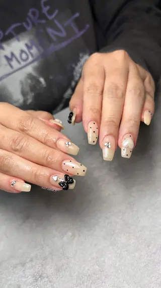 ネイル 関山 志乃のネイルデザイン