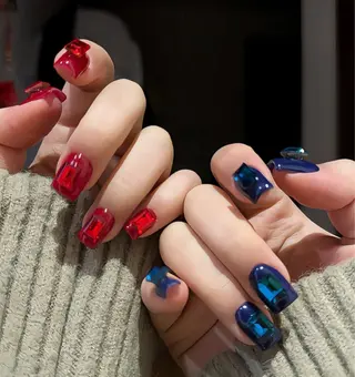 カラー U.mi Nail Salonのネイルデザイン