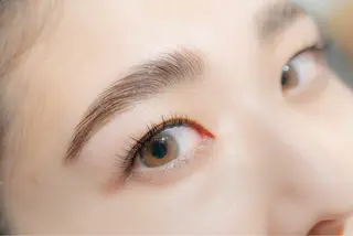 アイブロウ Eyelash &nailartsalon Ali'i Hale所属・Ali'i YURIのマツエク・マツパデザイン