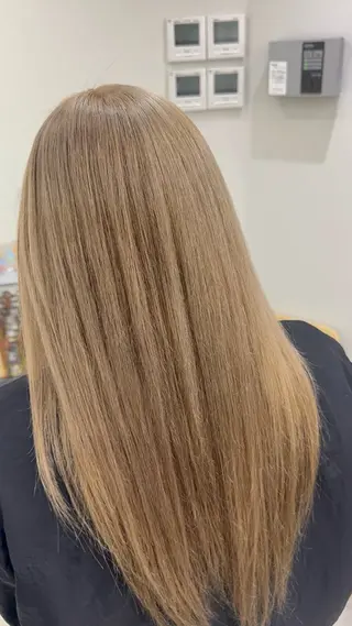 ロング soyon 心斎橋店のヘアスタイル