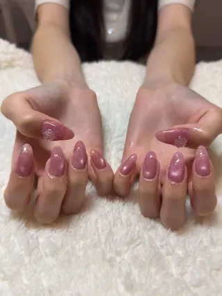 ネイル nalu🐚 京橋｜Rommyのネイルデザイン