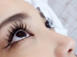 マツエク・マツパ 透明感カラー💖 Stylist佐藤澪のマツエク・マツパデザイン