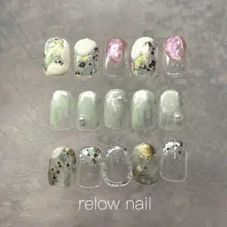 ネイル anyora nail salon所属・大人ワンホン キラキラ／Ayanoのネイルデザイン