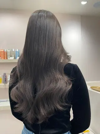 ロング カラー MEI💫銀座 エクステ/艶カラーのヘアスタイル